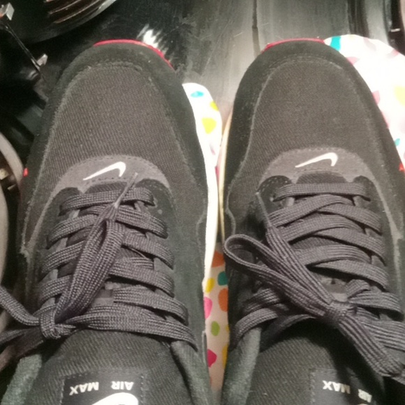 Air Max 1 premium🔥 (Bred) Mini Swoosh 💯 - Picture 15 of 16